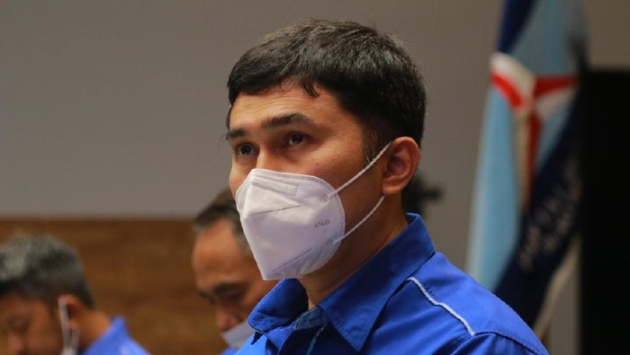Herzaky Mahendra Putra 