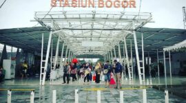 Stasiun Bogor. 