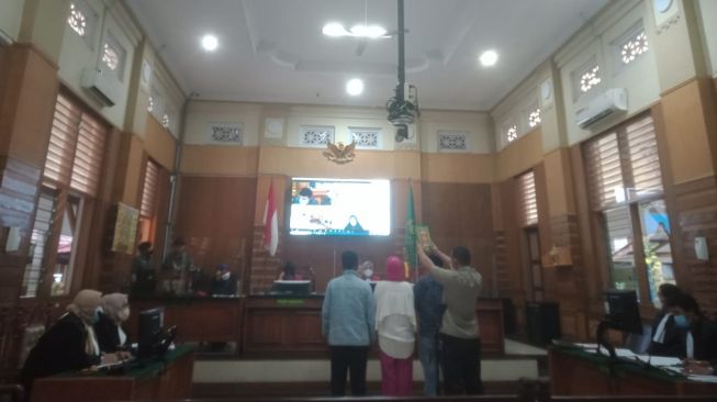 nenek