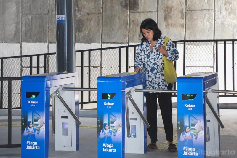 <p>PT Transportasi Jakarta (Transjakarta) menegaskan bahwa Kartu Layanan Gratis (KLG) merupakan fasilitas layanan transportasi publik yang pendaftarannya 100 persen bebas biaya dan tidak untuk diperjualbelikan.</p>