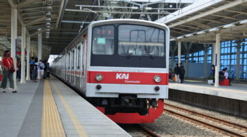 7 Perjalanan KRL Lintas Bogor Dibatalkan Jumat Pagi, Dua Rangkaian INKA Masih Diperbaiki